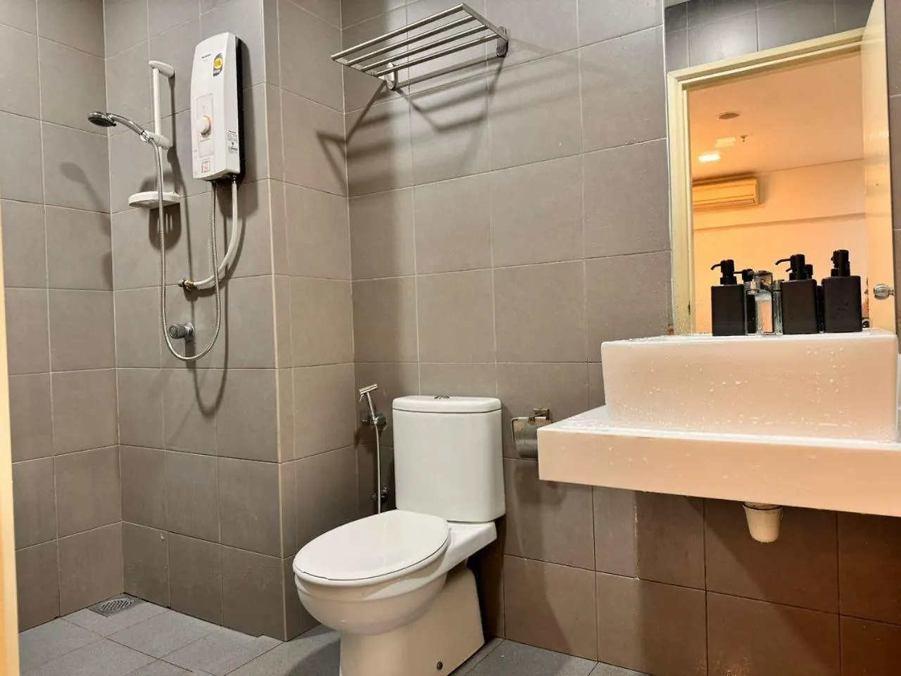 2Br Summer Suites @Klcc Kuala Lumpur 0*,  Malajsie